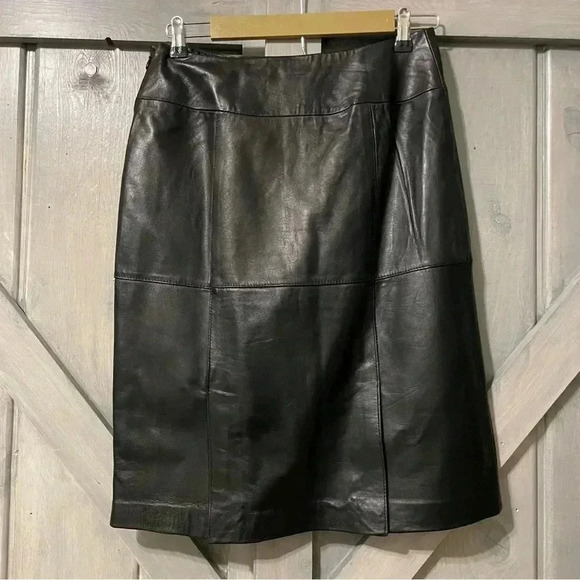 Jaclyn Smith Black Leather Skirt with Side Zipper Women's Size Medium - Picture 2 of 10